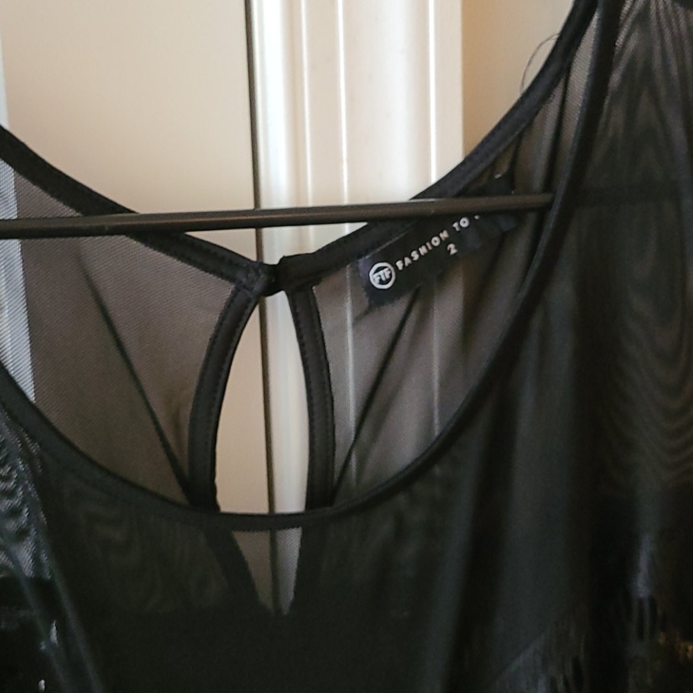 Dress - Picture 4 of 4